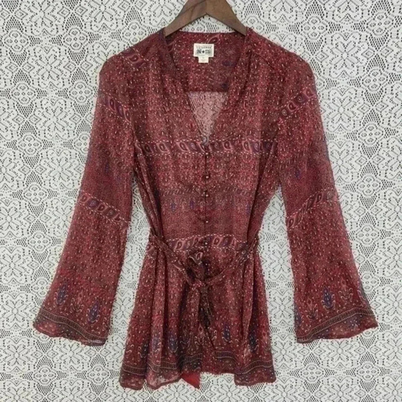 Converse one star button up printed bell sleeve chiffon blouse M - Picture 1 of 8